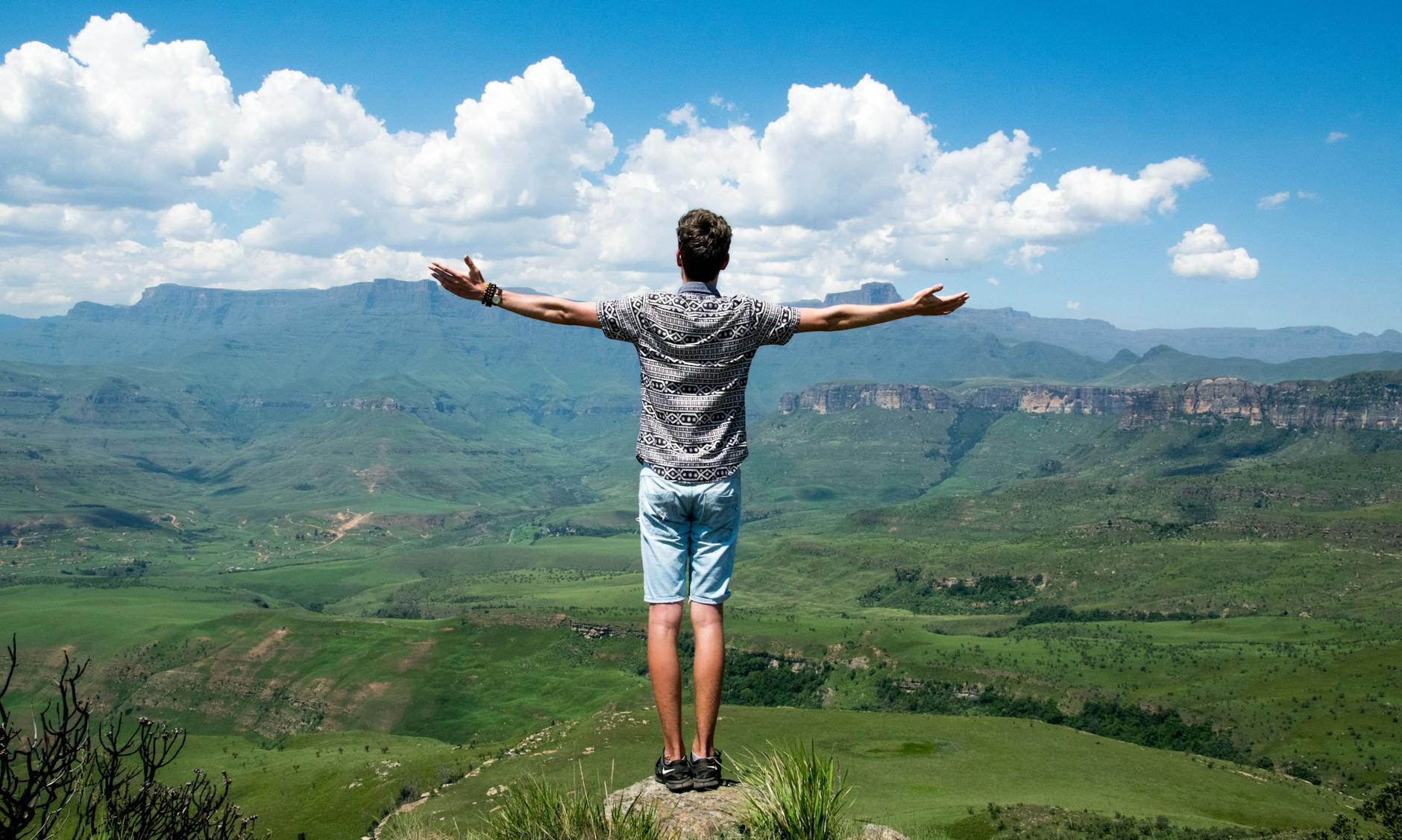 Limiting Beliefs: The Invisible Stories Running Your Life (And How to Finally Release Them)